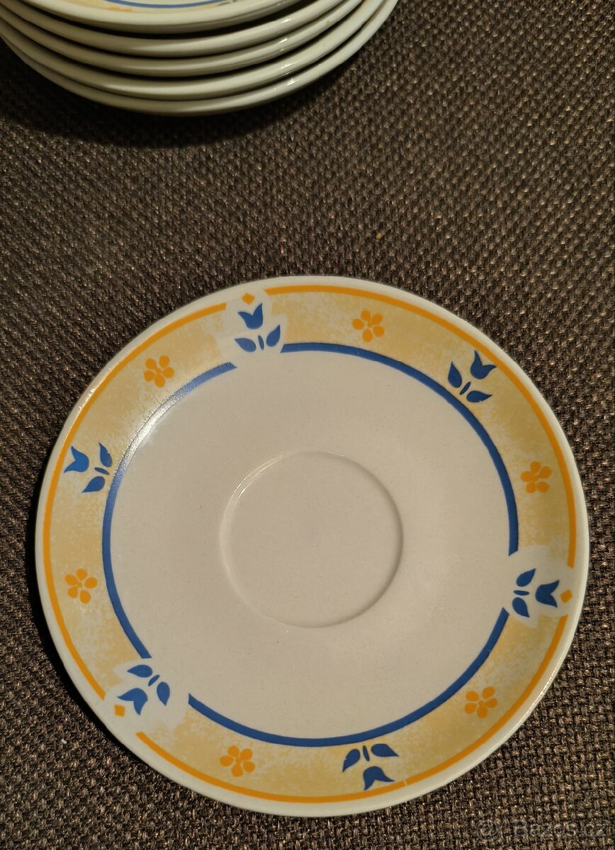 Talíře (různé) - 12