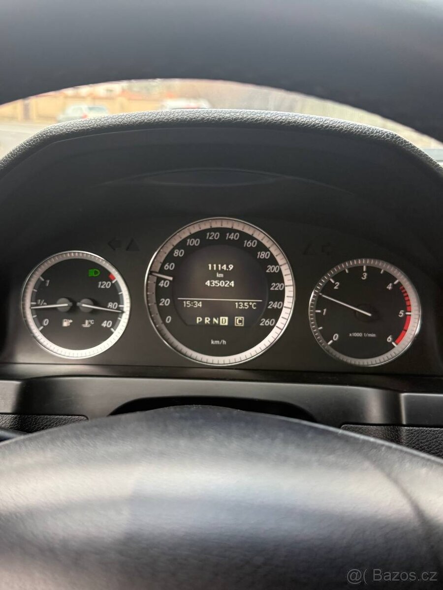 Mercedes-Benz W204 2.2 - 12