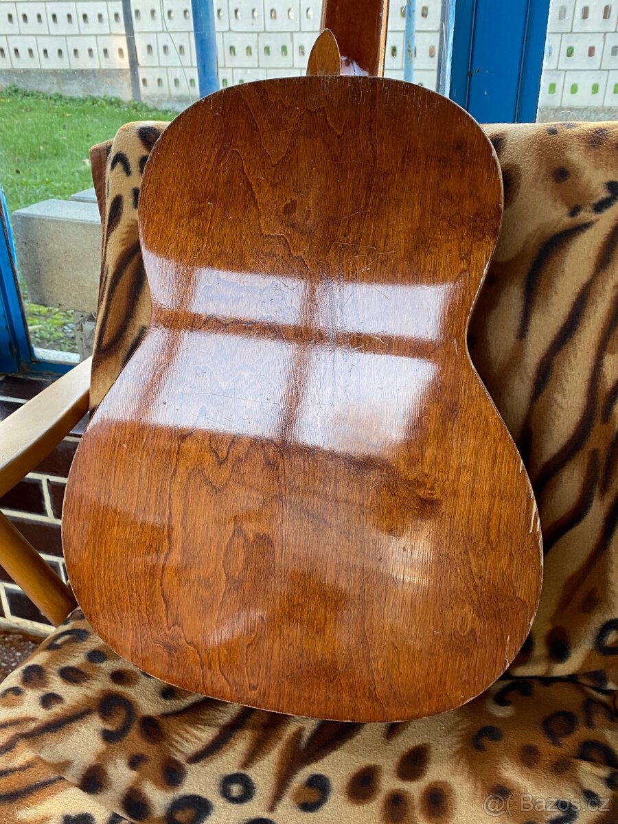 Kytara Cremona Luby - 12