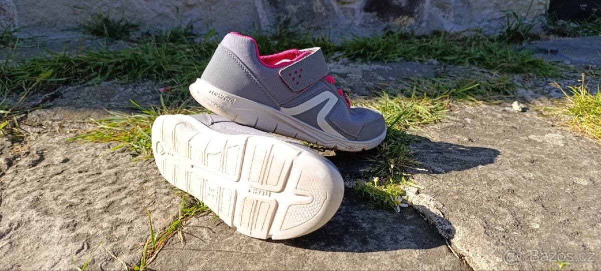 Dívčí boty od vel.35 do vel.37 - 12