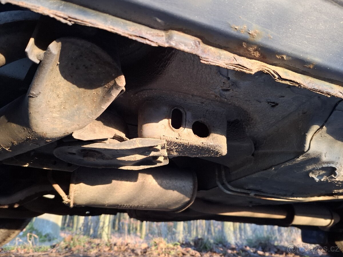 Ford Sierra 1.8 Ghia 1990 - 12