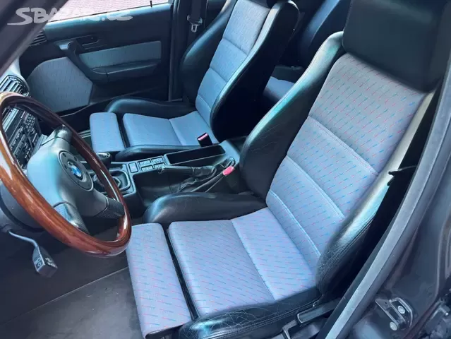 BMW E34 M5 3.6 R6 232kW 315hp,Manuál,Šíbr,Klima. - 12