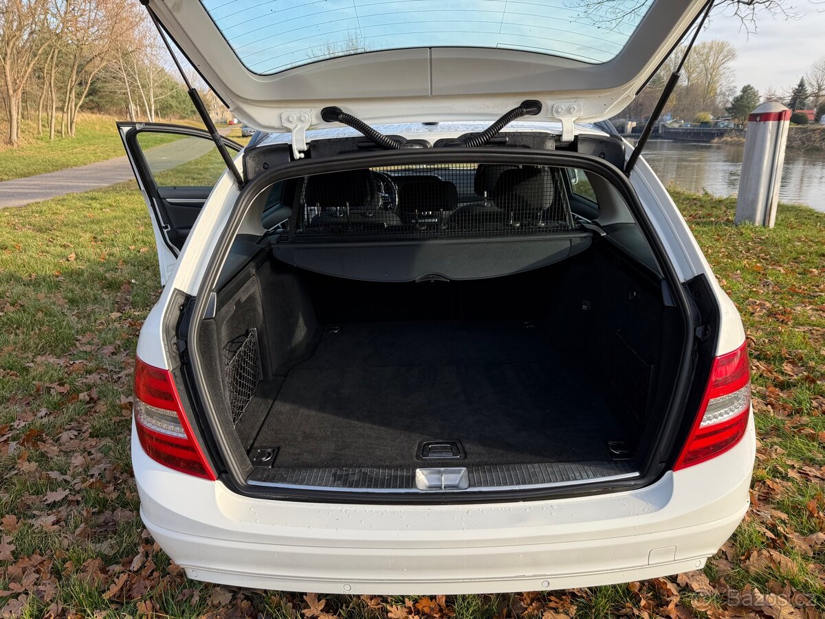 Mercedes-Benz W204 Facelift C180 CDI - 12