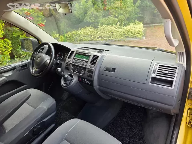 VW T5 California 2.0 TDI 103kW,2013,Beach,Serviska - 12