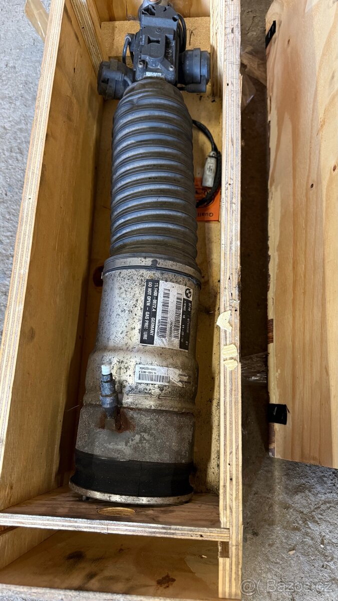 Bmw f01/f02 tlumiče - 12