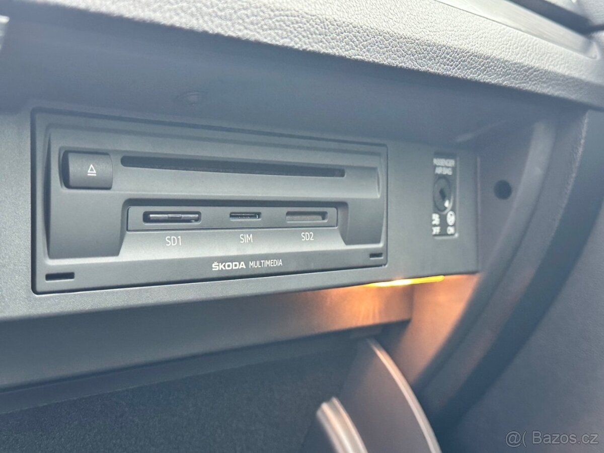 Škoda Superb 1.6TDi DSG, KAMERA, NAVI - 12