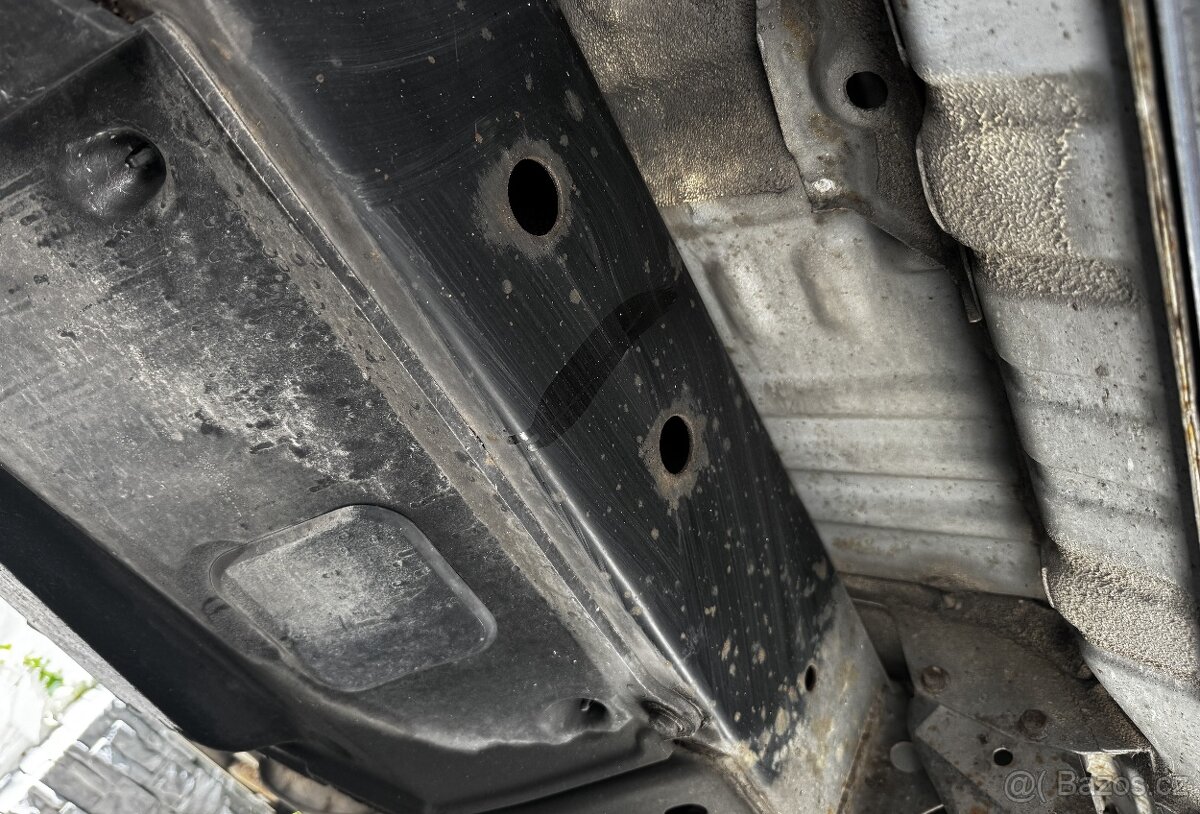 Toyota Land Cruiser 95 3,0 TDi 92kw 4x4 dovoz Taliansko - 12