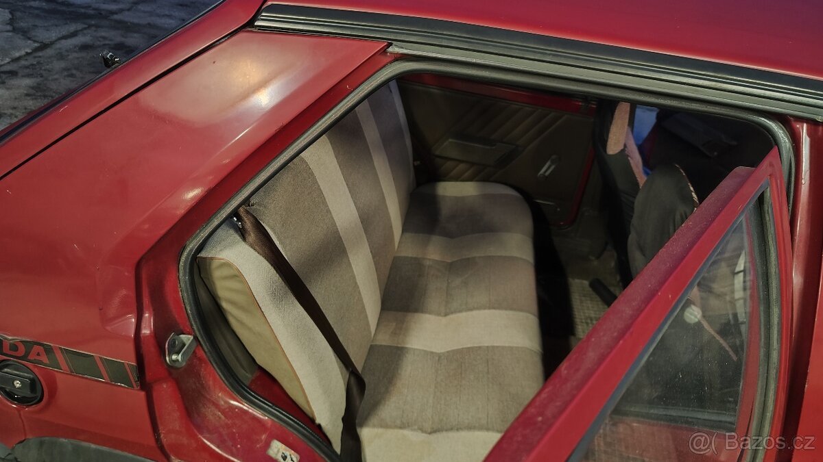 Škoda favorit 135l - 12