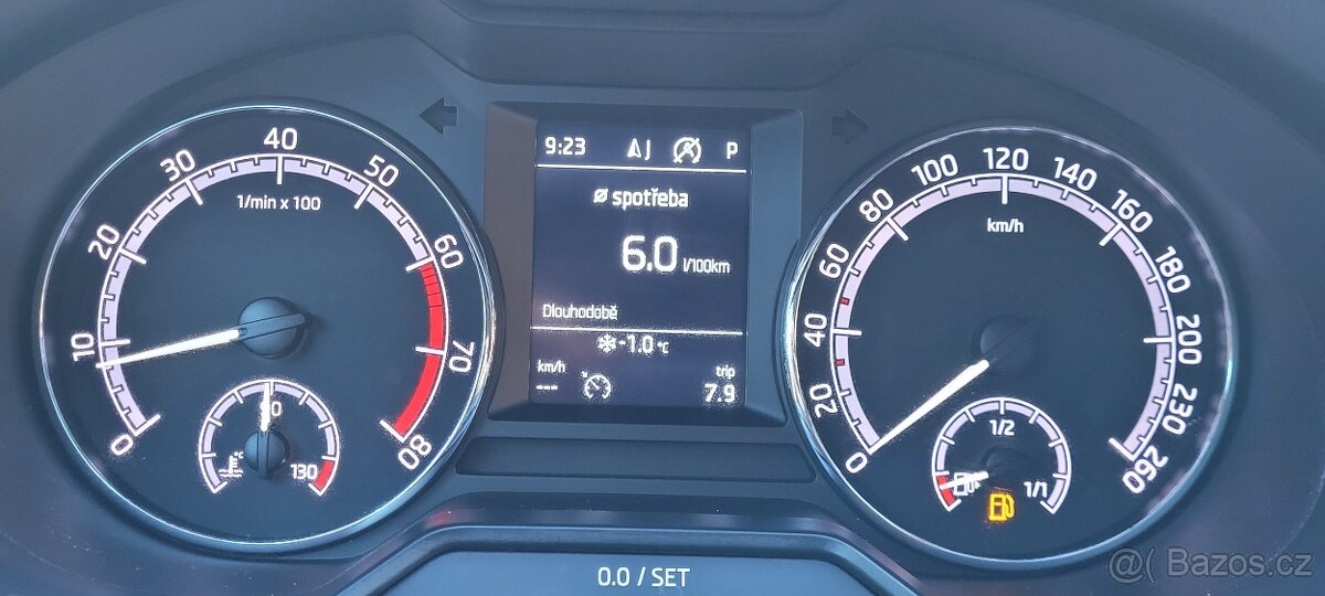 škoda Octavia 1,5TSi 110kw DSG 2020 facelift navi tažný - 12