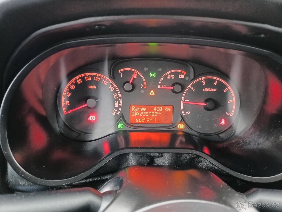 Opel Combo Tour 1.6 CDTi RV2017 odpočet DPH - 12