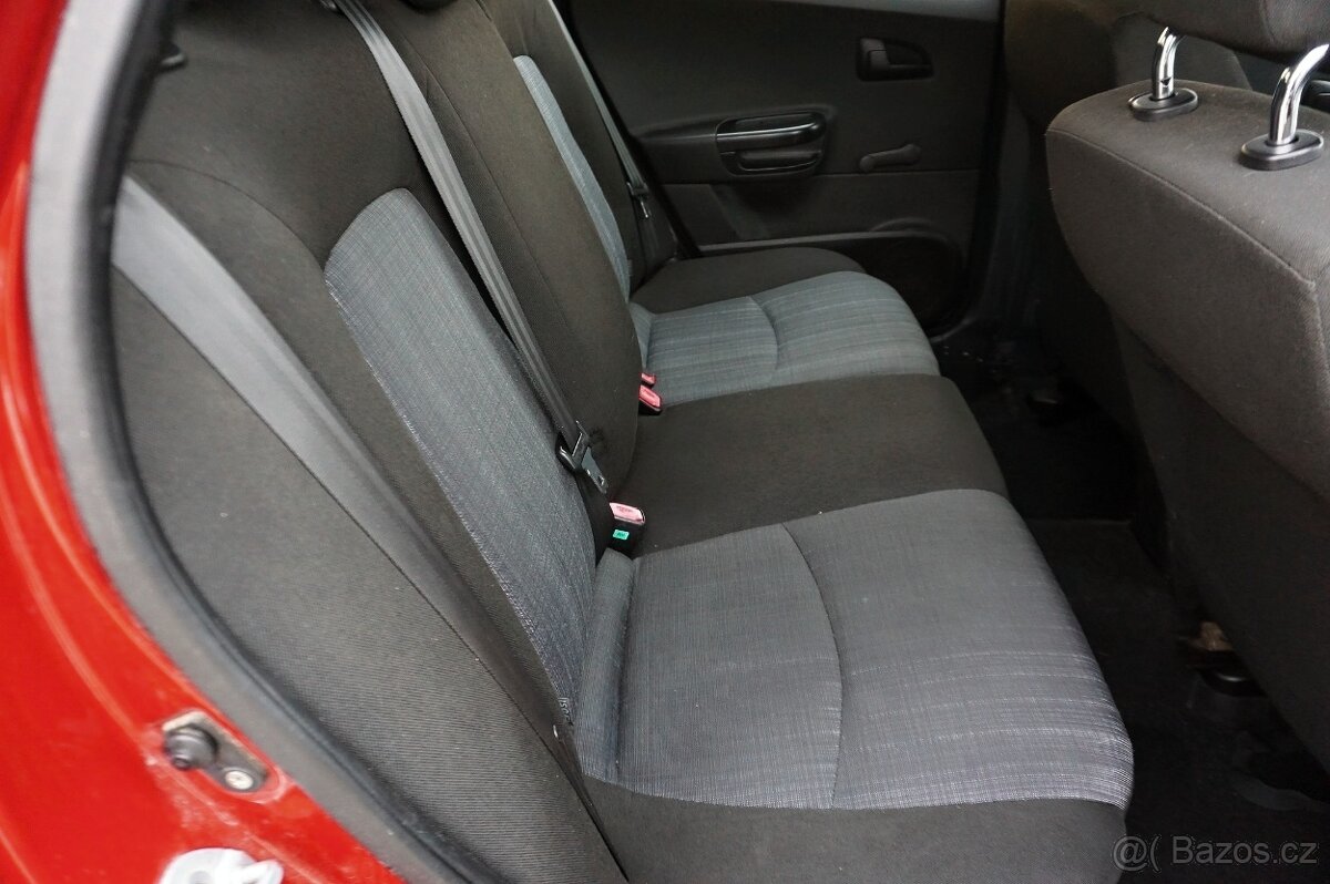 Kia Ceed 1,4 16V 66 kW 2010 HATCHBACK - 12