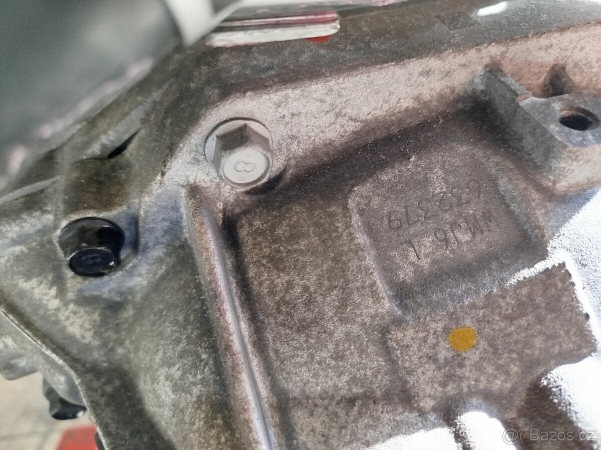 Rozprodam Hyundai tucson NX4 1,6tgdi 110kw - 12