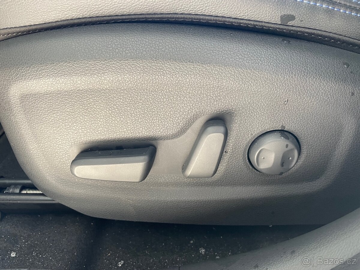 Hyundai Kona EV MY23 Power Style Premium - 12