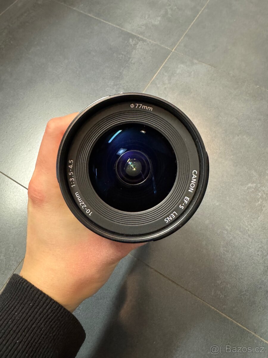 Zrcadlovka Canon EOS 400D + 3 objektivy, 2 stativy a batoh - 12
