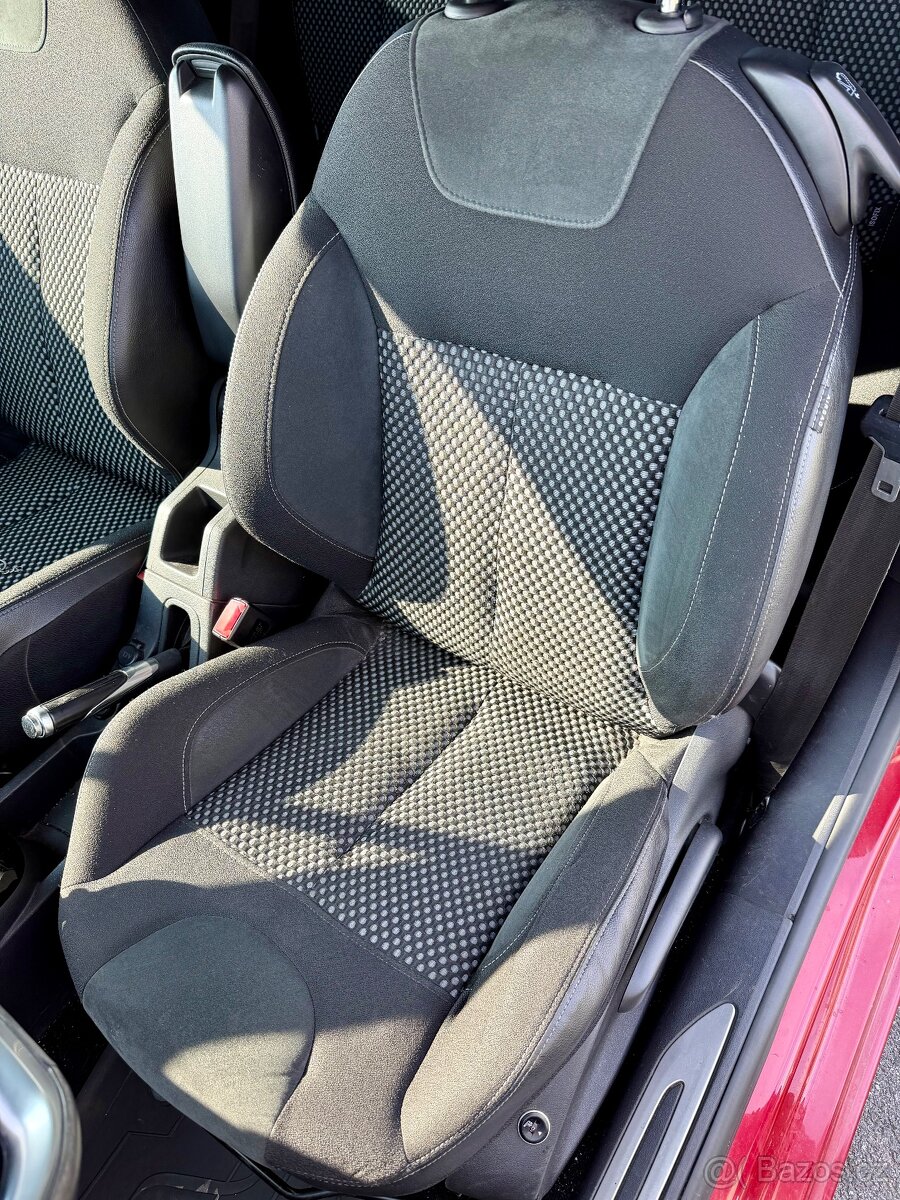 Citroën ds3 sport - 12