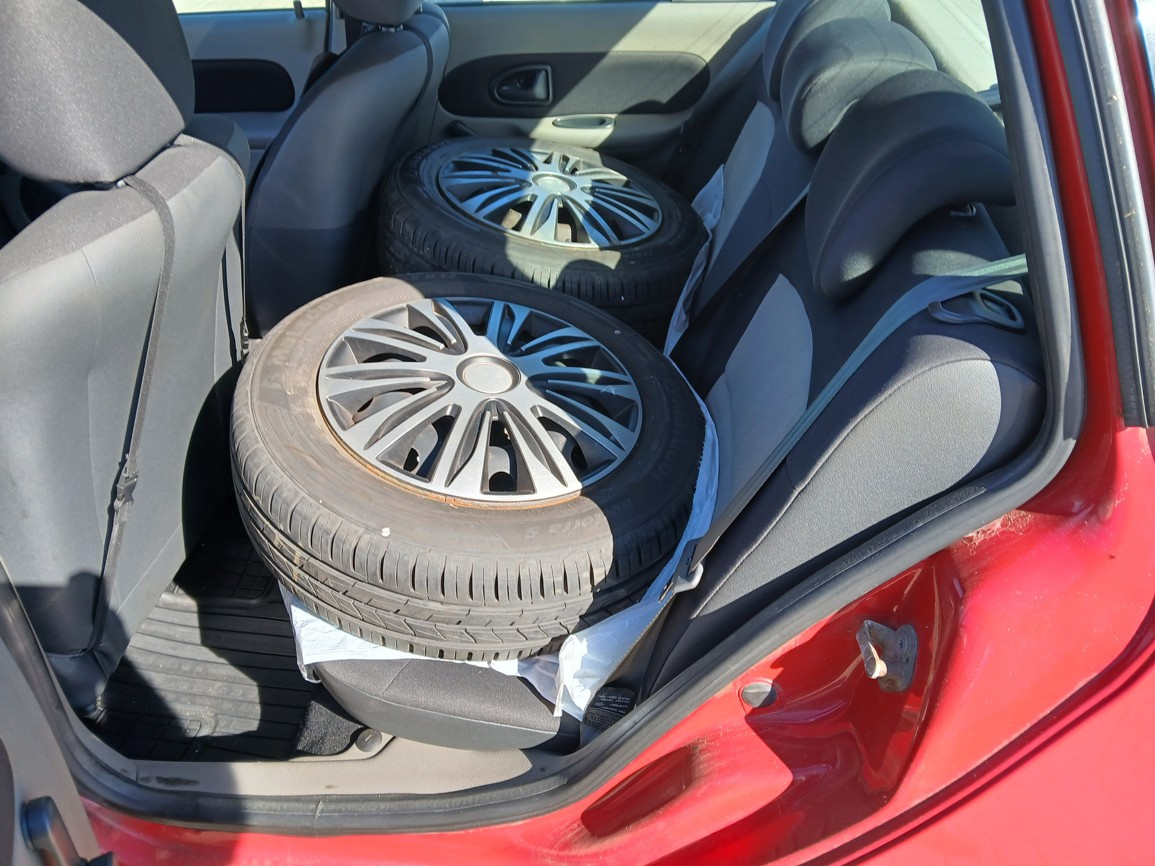 Renault Thalia 1,2i Původ ČR - 12