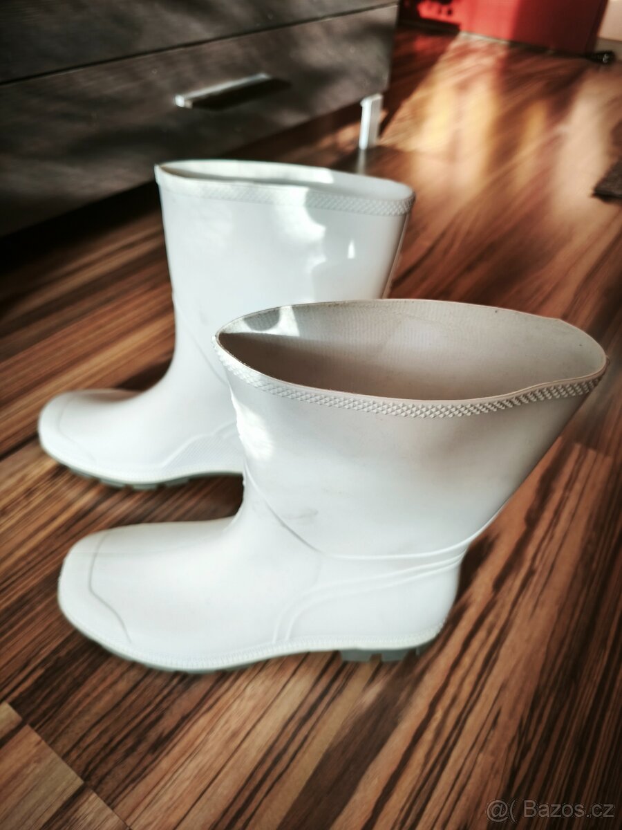 Prodám předměty na krouhání zelí - 12