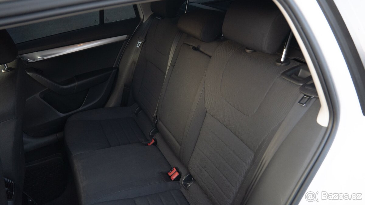 Škoda Octavia III COMBI dvě sady kol - 12