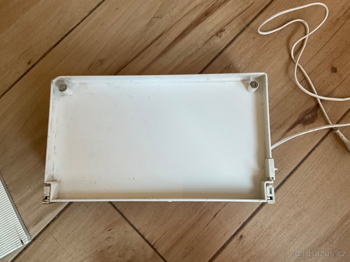 El.kráječ na chléb- Bosch - 12