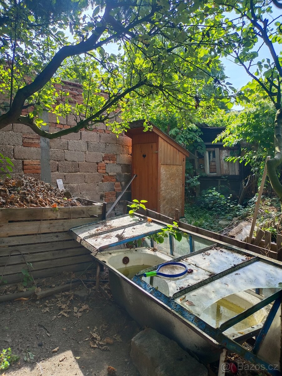 Pronájem zahrady v Plzni - Lobzy. Gril a rekreace. 1890 Kč - 12