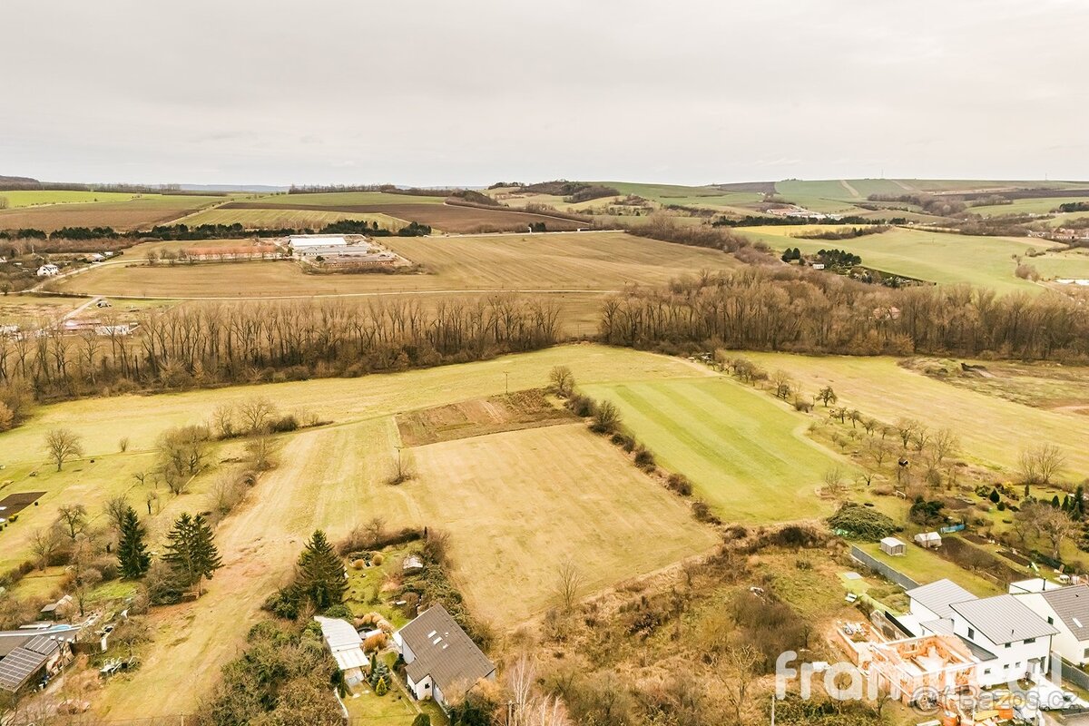 Prodej stavebního pozemku 538 m², Rousínov - Čechyně - 12