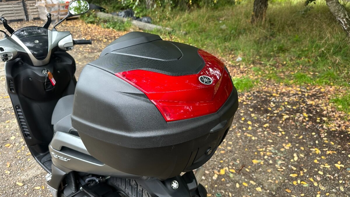 Yamaha Xenter 150 r.v. 2016 - 12