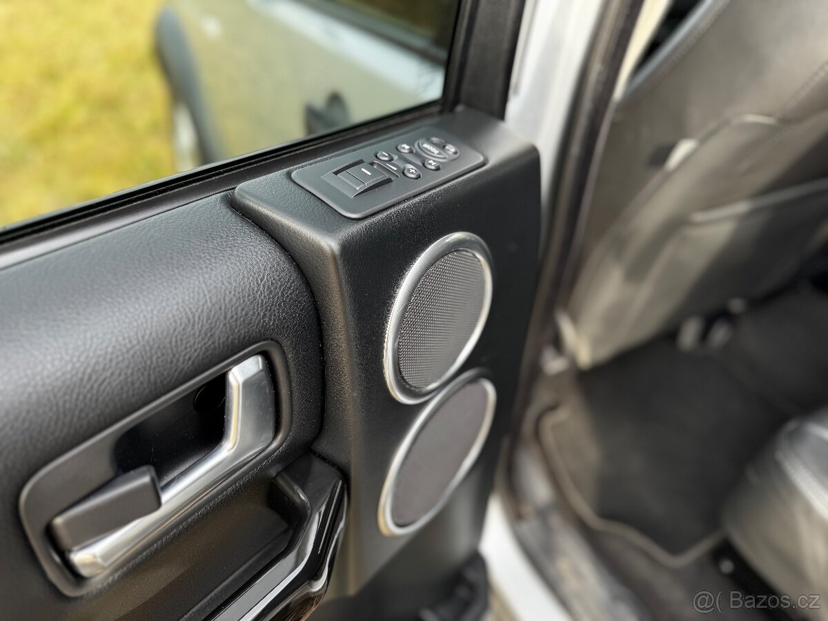 Land Rover DISCOVERY 3 HSE - 2.7 TDV6, výbava, Logic 7, TV - 12