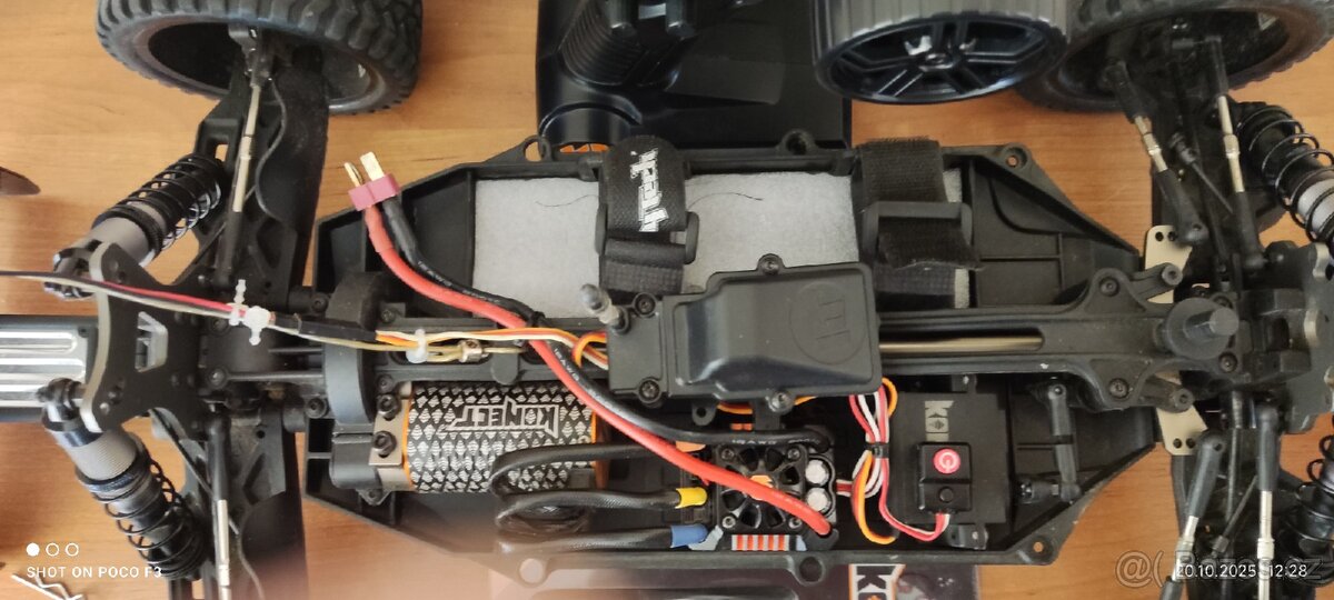 RC Buggy. Písečná bugina DB8SL velikost 1:8. - 12