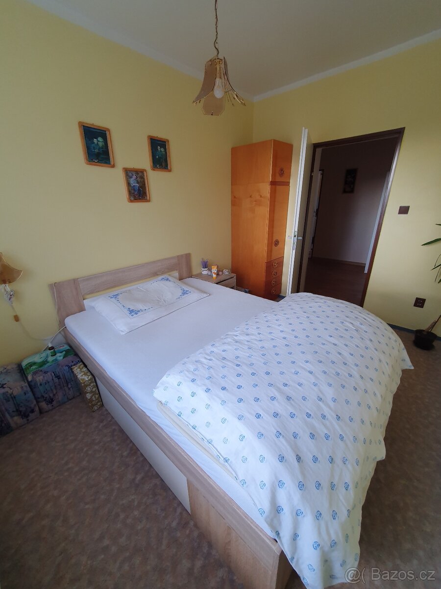 Bytu 4+1, 110m2, Mikulovice 790 84 - 12