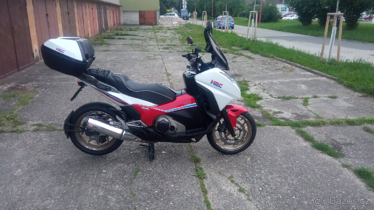 Honda integra nc750d - 12