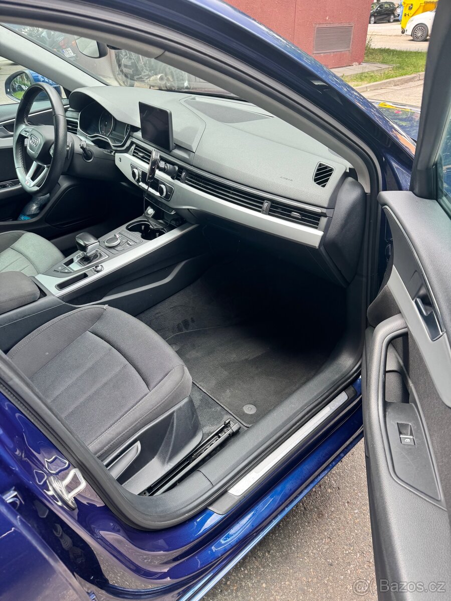 AUDI A4B9 2017 2.0 TDI automatická - 12