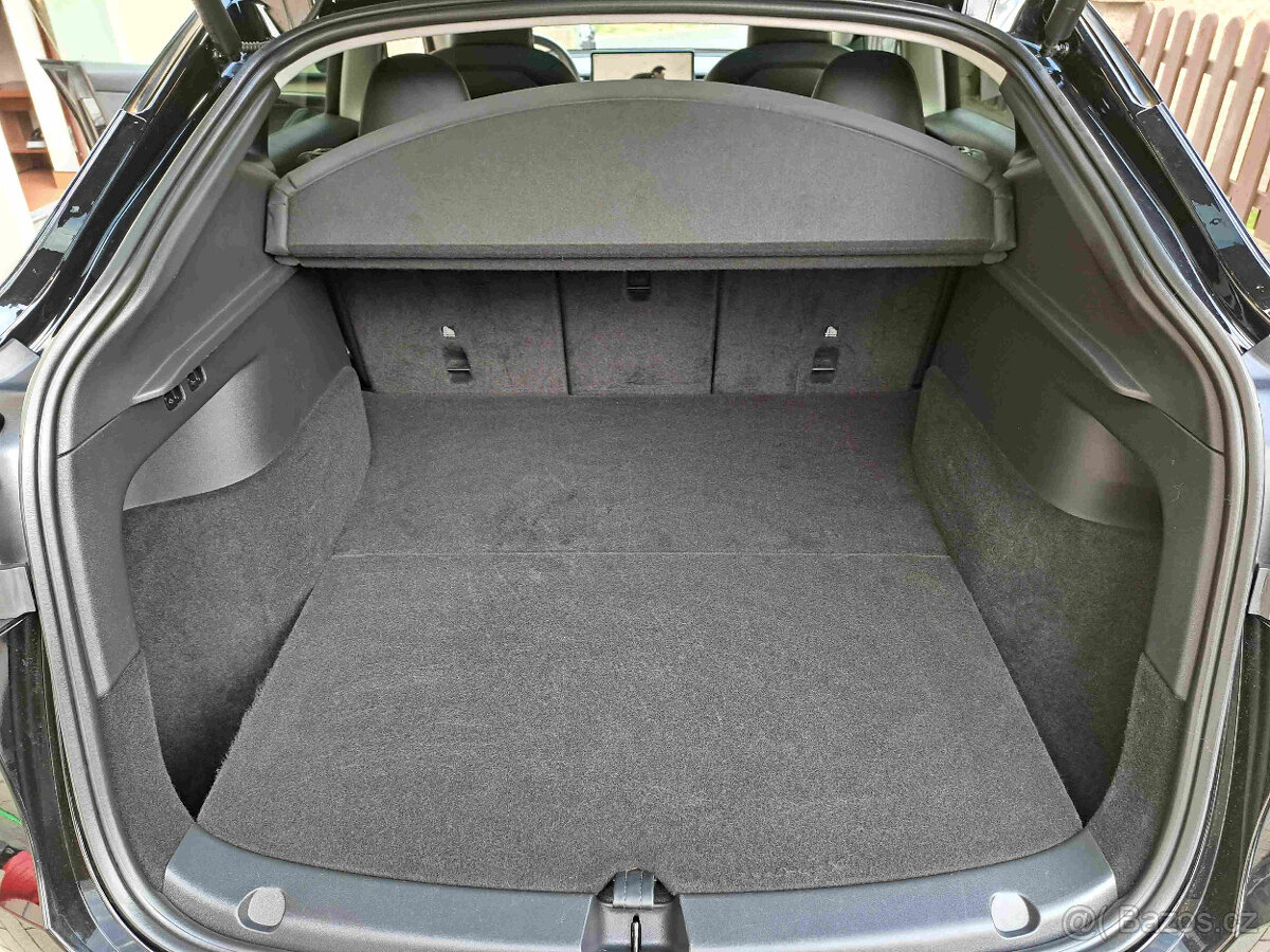 Tesla Model Y RWD - 1857 - 12