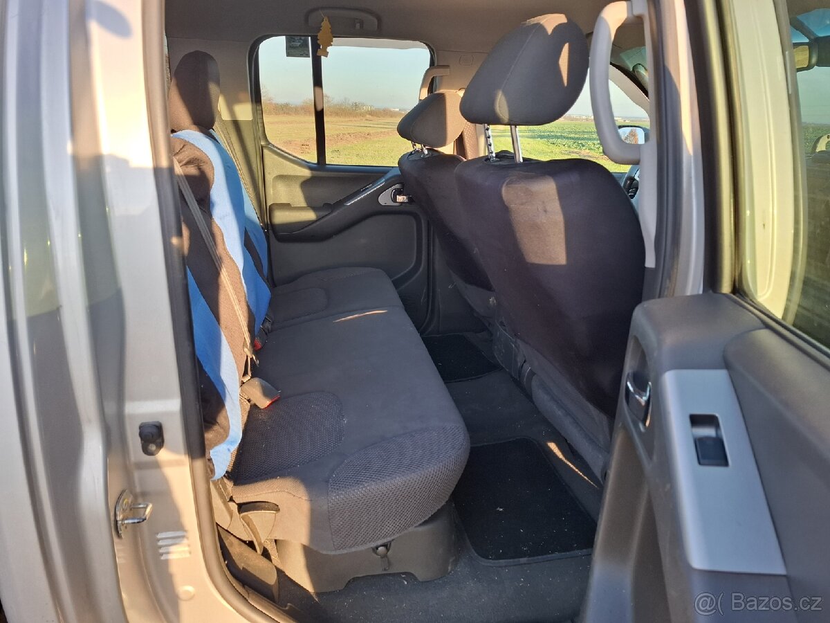 Nissan Navara D40 - 12