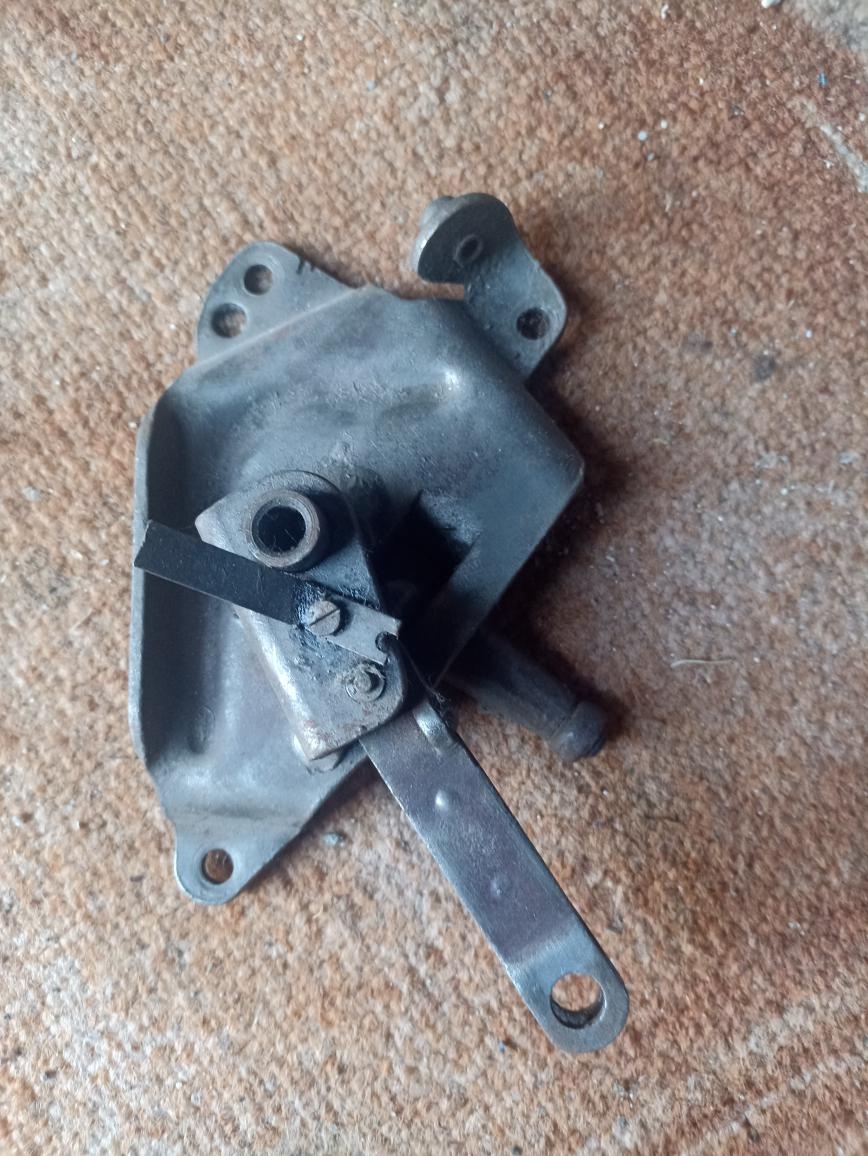 Palivový kohout jawa -čz,hlava pionýr,řazení Jawa - 12