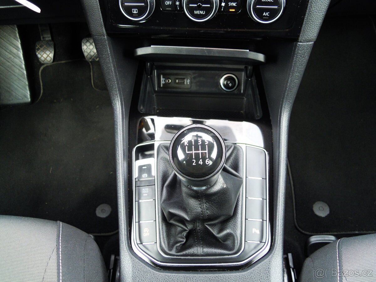 Volkswagen Golf Sportsvan 1.4TSi HIGHLINE - SERVIS - 12