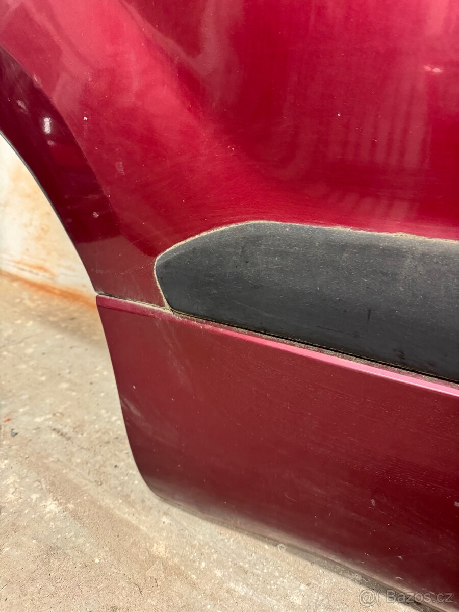 Suzuki Grand Vitara 3 2005-08, pravé dveře - 12