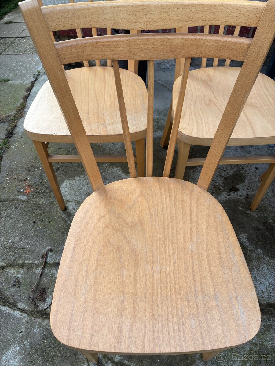 Rozkládací stůl a 6x židle - 12