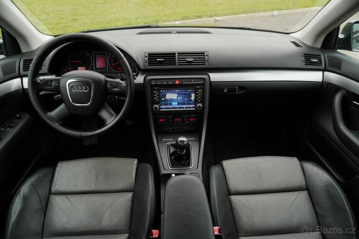 Audi A4 1.9 TDI TOP VÝBAVA - 12