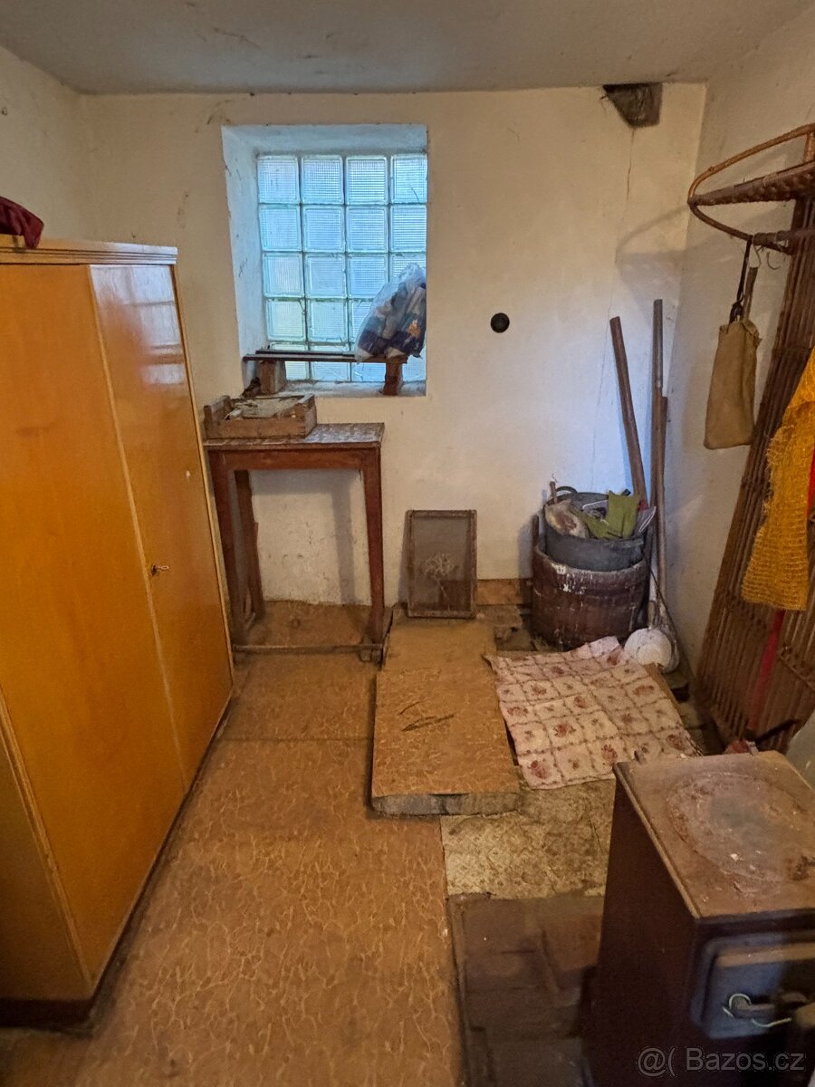 Prodej rodinného domu k rekonstrukci 97 m2, Třebelovice - 12