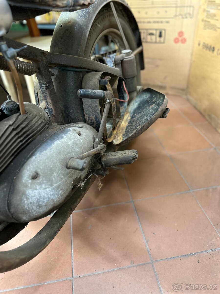 Prodám Jawa Perák r.v.1949 - 12