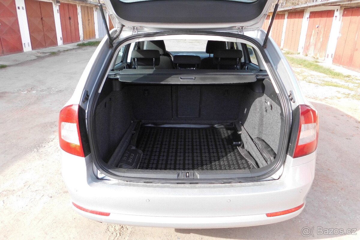 Škoda Octavia 2 – II, 1,6 TDI Kombi - 12