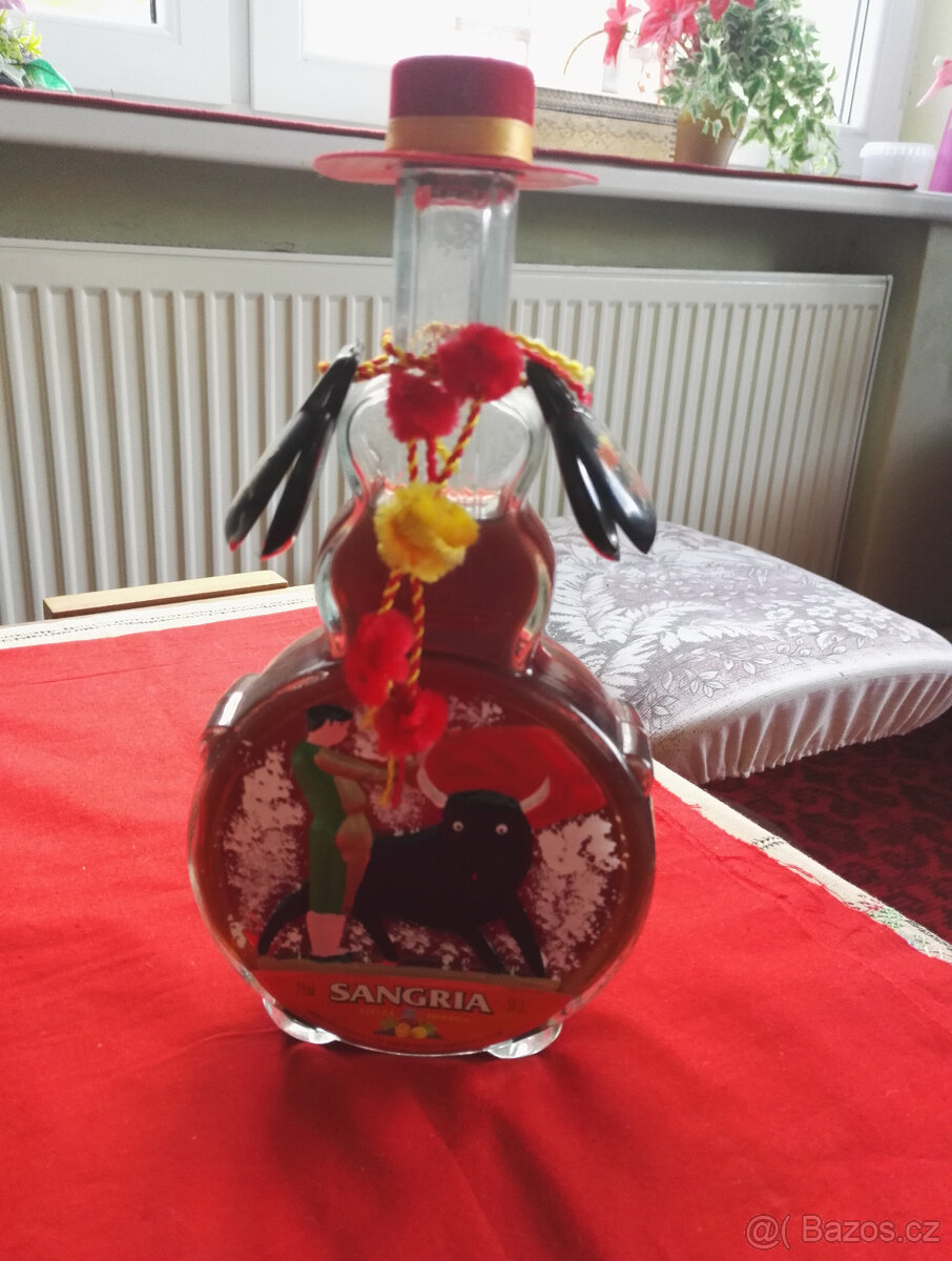 minicibulák a rúzné upomínkové předměty - 12