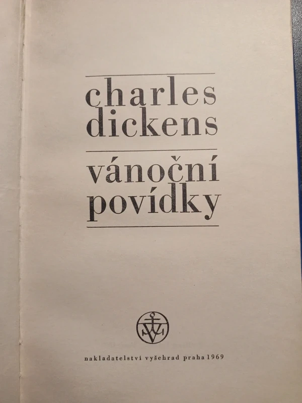 9 x Charles Dickens - 12