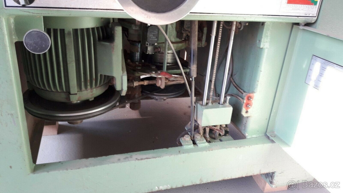 Použitá stolní frézka Bäuerle SFM 201 - 12