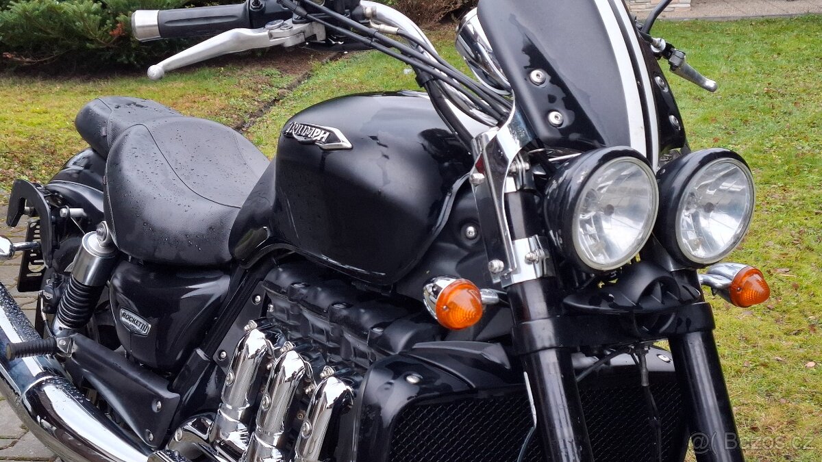 Triumph Rocket III. Roadster - 12