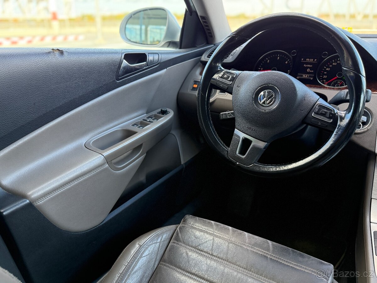 VW Passat B6 2009 2.0 TDI 125kw, DSG - 12