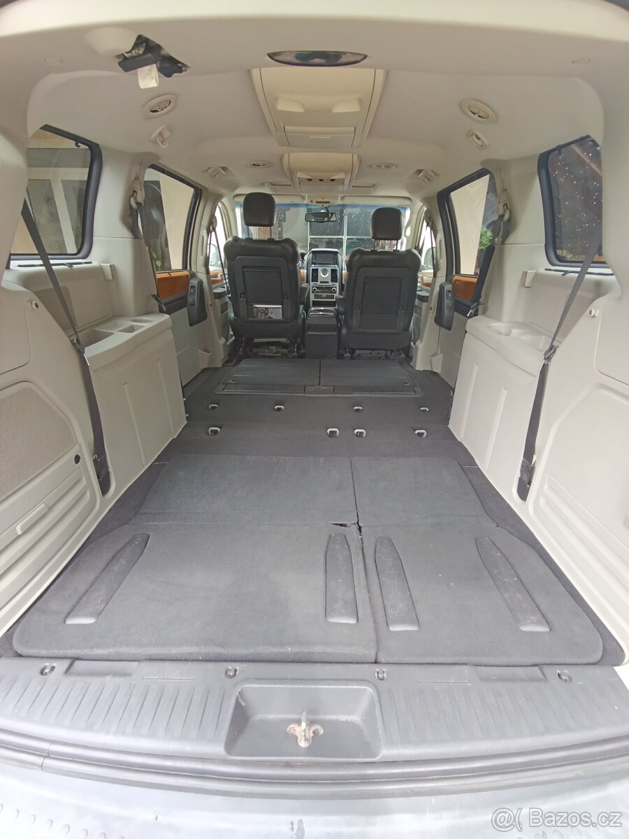 Chrysler Grand Voyager 2008, 2.8. diesel - 12