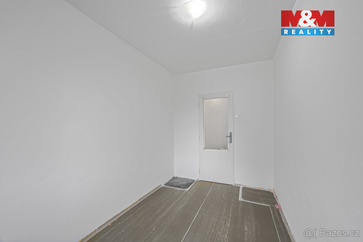 Prodej bytu 3+1, 58 m², Praha, ul. Ostružinová - 12