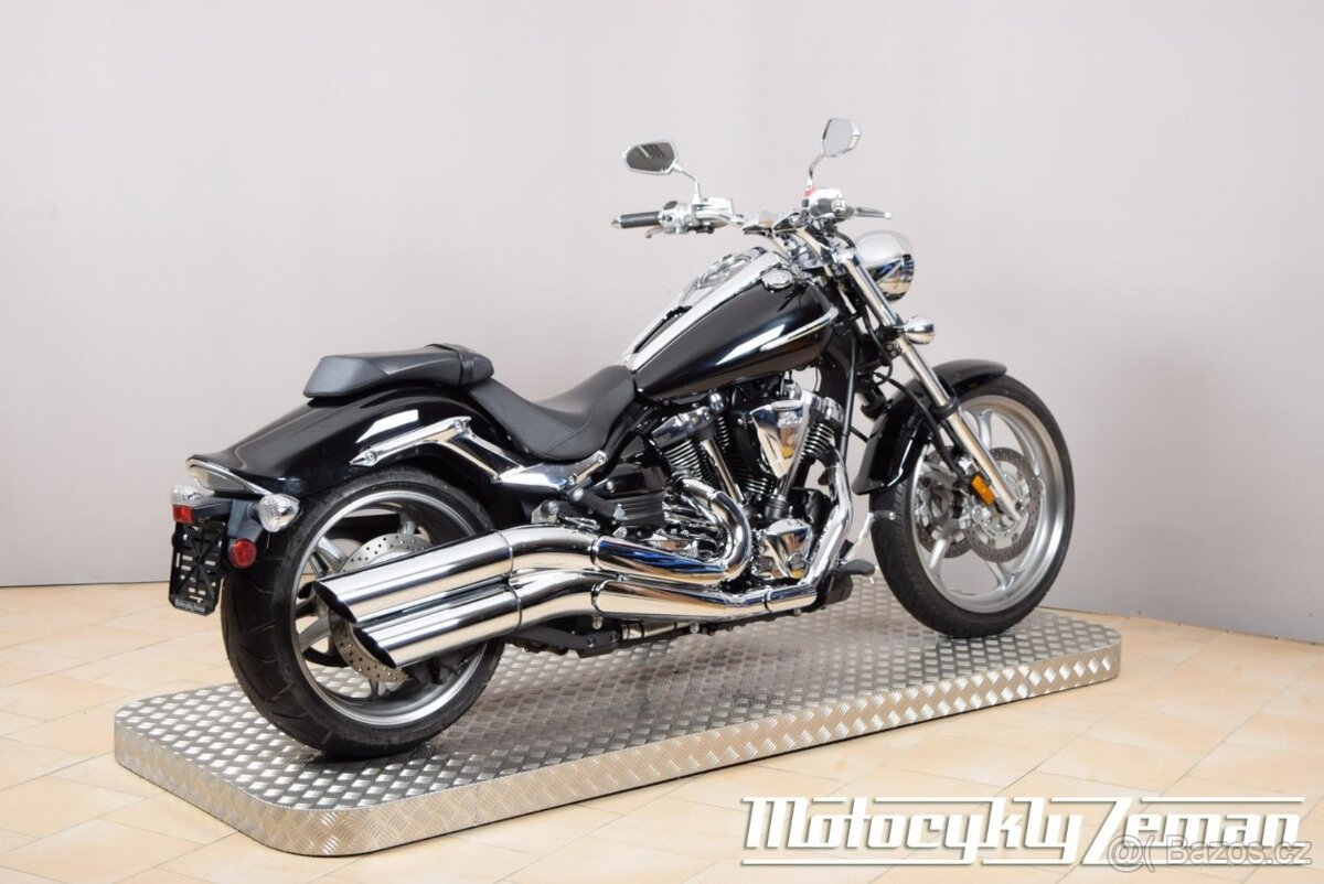 Yamaha XV 1900 Raider S 2012 - 12