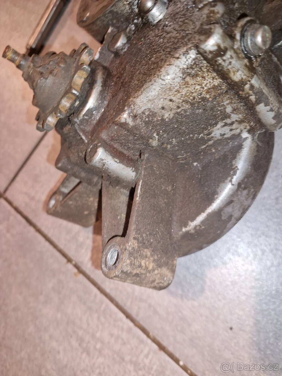 Polomotor babetta 210 - 12